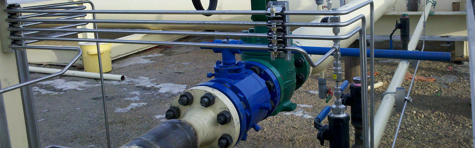 کالیبراسیون تجهیزات ابزار دقیق(شیر های صنعتی)سایت اکسیژن کارخانه ذوب خاتون آباد(پروژه مشارکت شرکت های بام راه و انرژی صنعت)